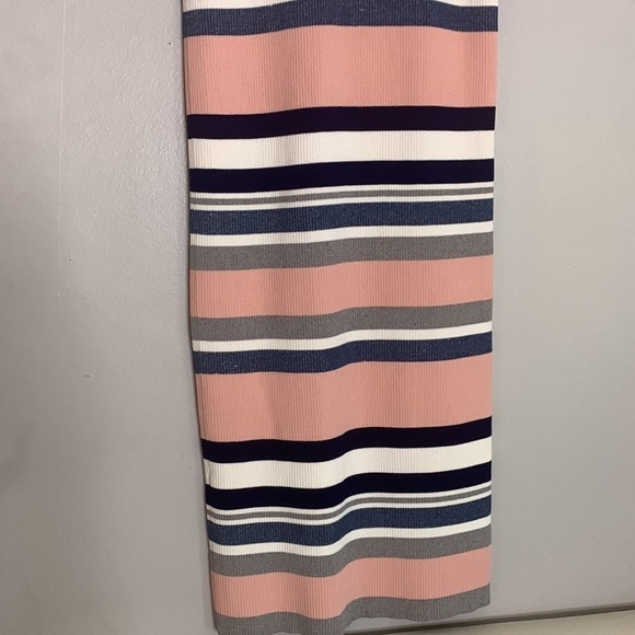 Callahan Multicolor Striped Ribbed Knit short sleeve Casual Dress pink medium - Picture 7 of 7